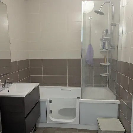 Flat Less Then 5km Centre In The Countryside Daire Gaillard